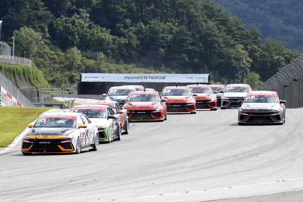 [2025 현대 N 페스티벌 제3전 금호 N1 Race 4] 2승 거둔 신우진, “간절함 통했다!”